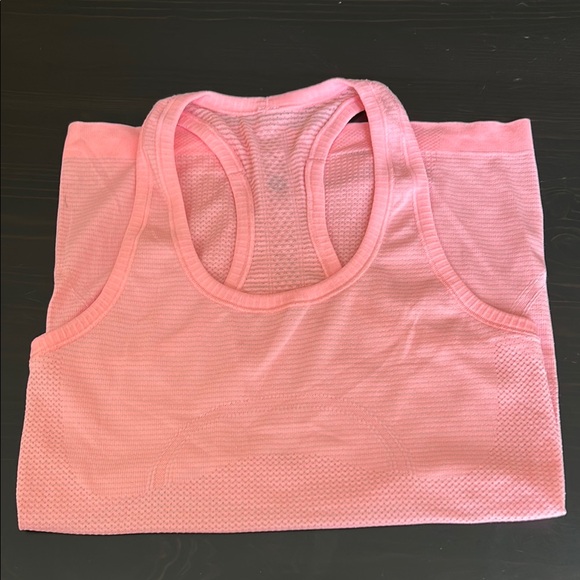 Lululemon Swiftly Tech Tank Top size 4 pink / peach - Picture 5 of 12